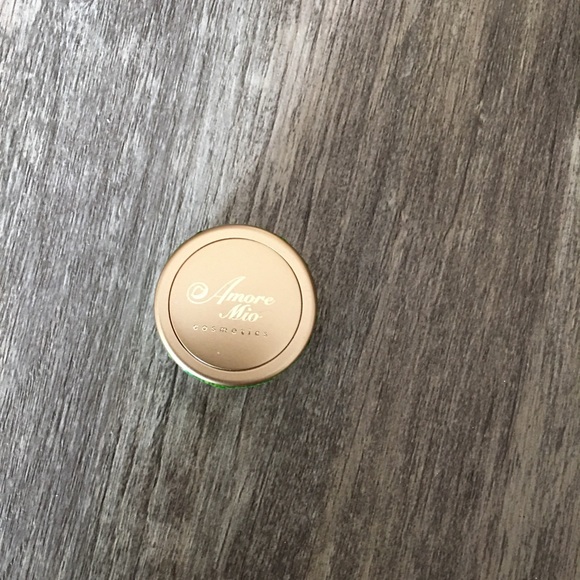 Amore Mio Cosmetics Shimmer Powder, Sh65, 2.5-Gram - Picture 2 of 2